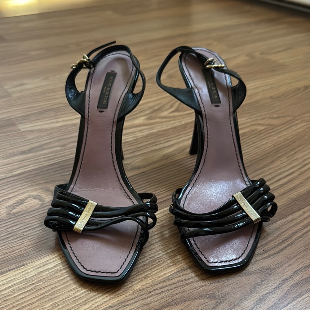 Louis Vuitton Black Slingback Heels